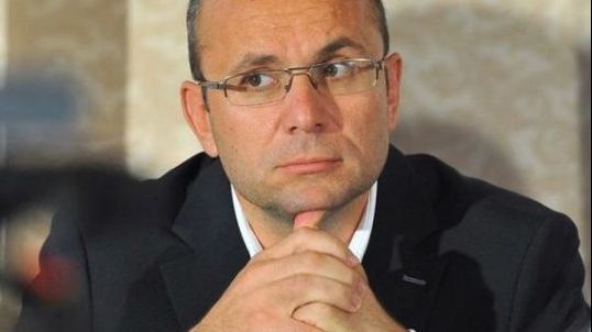 Cozmin Gușă: Liviu Dragnea are obsesii cu serviciile secrete. Vrea să domine SRI-ul