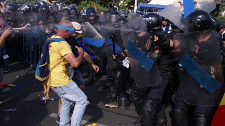 Discuțiile dintre superiori și jandarmi, la protest, înregistrate și securizate