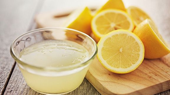 Cea mai rapidă cură de slăbire: dieta cu lămâi. Cum să slăbeşti un kilogram pe zi