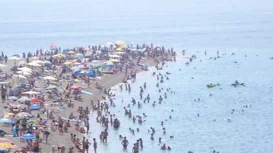 Ce boli putem lua din piscină sau chiar din apa de mare