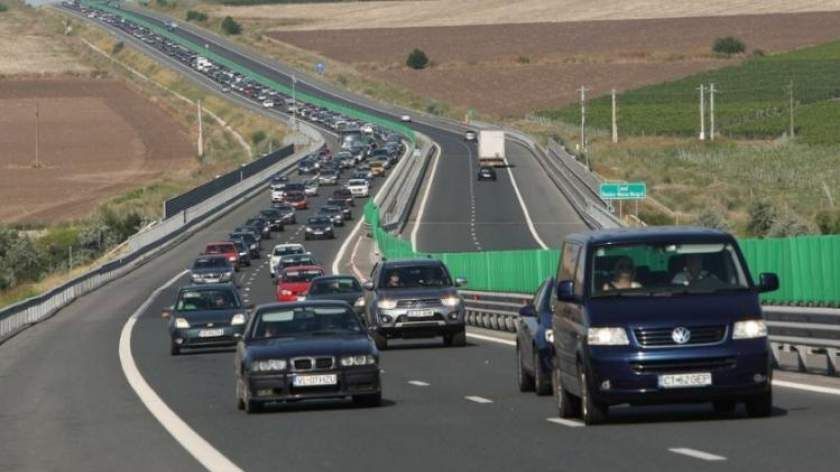 Plata prin SMS a Peajului si a Rovinietei, suspendată temporar, a fost reluată