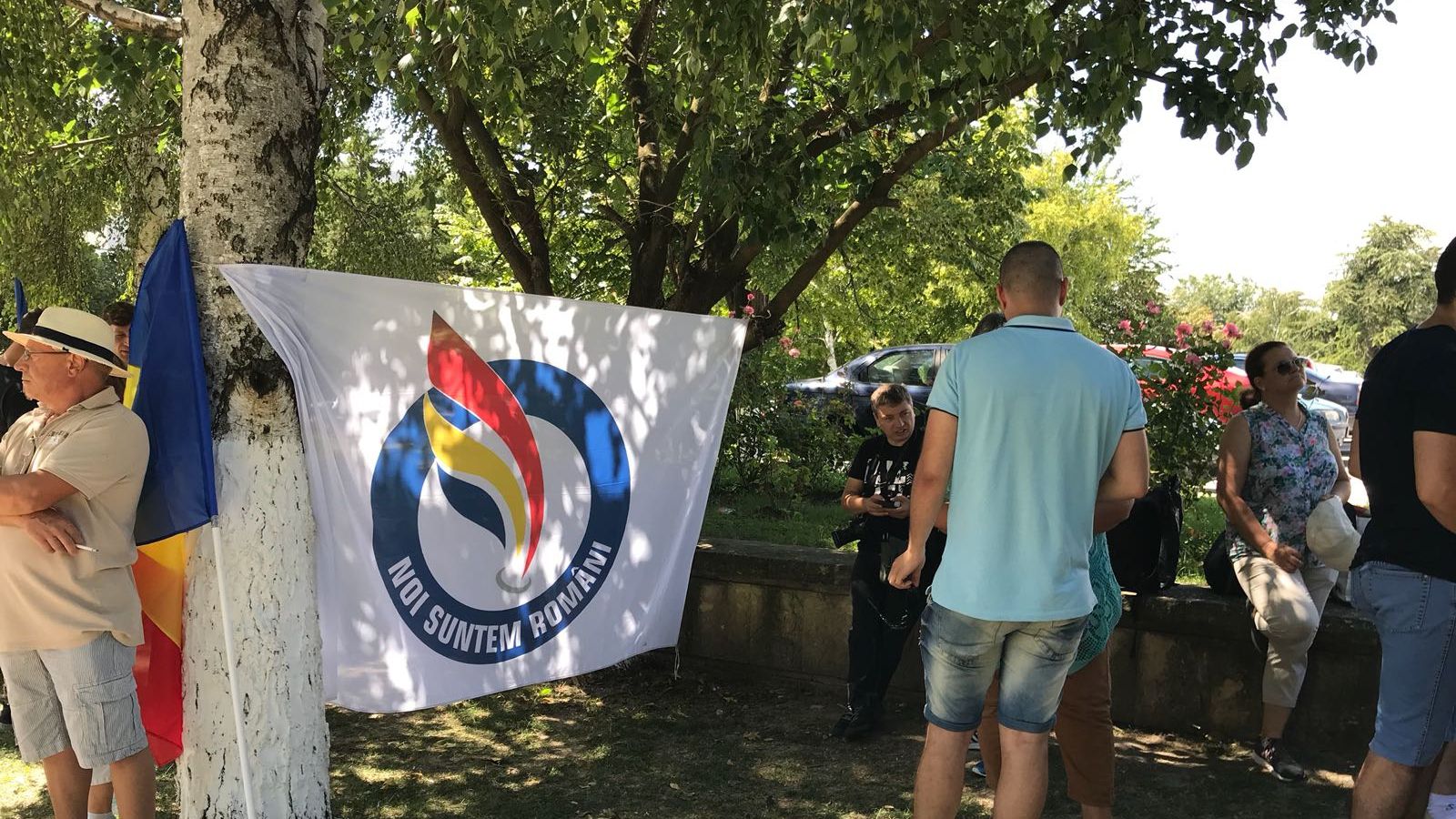 Românii din toate colţurile ţării vin la "Mitingul Diasporei"
