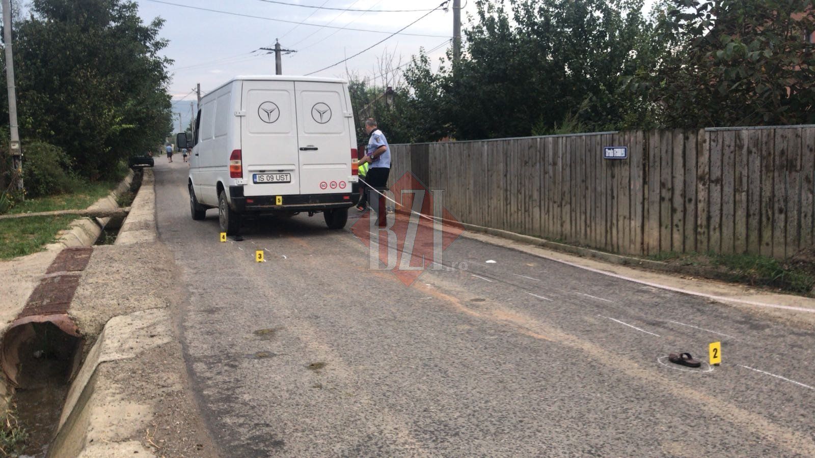 Accident grav la Iaşi, un copil mort, altul grav rănit