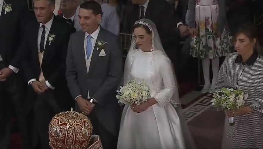 Nicolae, nepotul regelui Mihai, s-a căsătorit cu Alina Binder. Mii de oameni au aplaudat cuplul