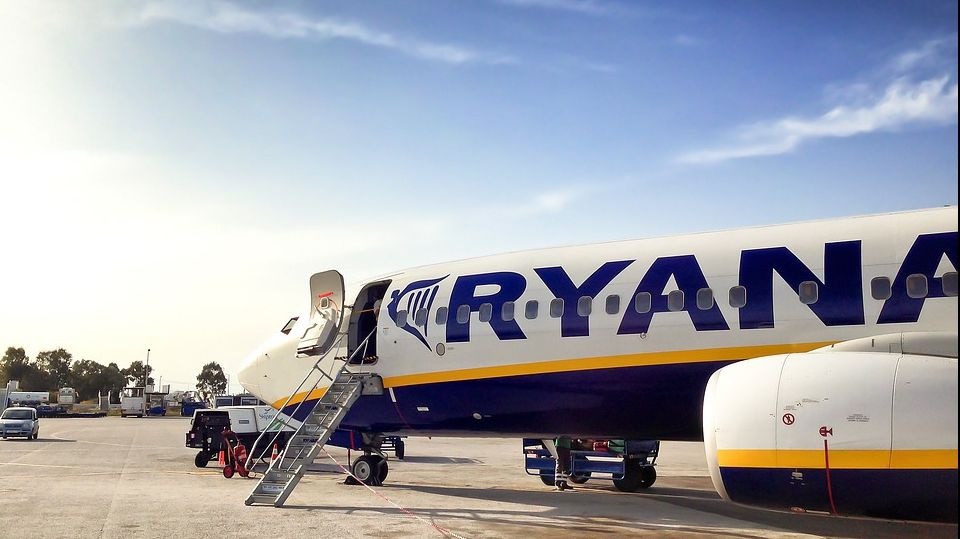 Grevă la Ryanair. Zeci de curse sunt anulate vineri