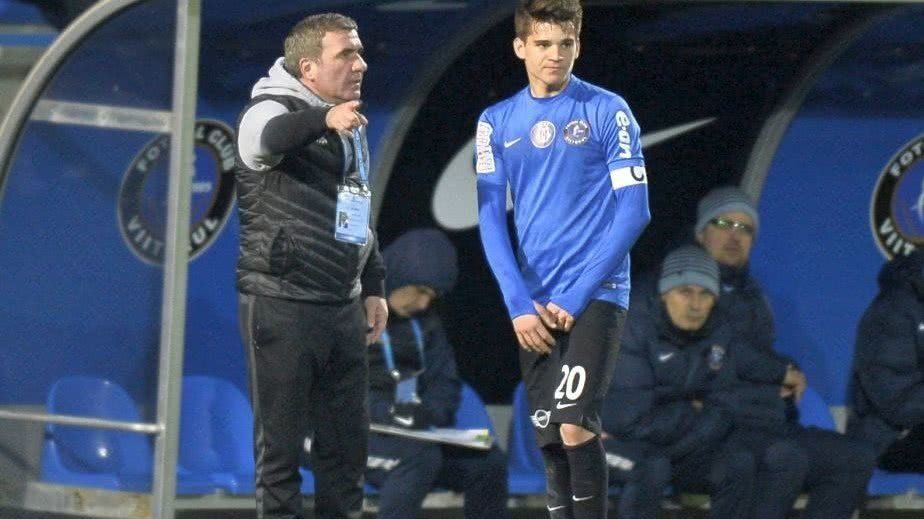 Critici pentru fiul Regelui. Cornel Dinu: „Asta te pune pe gânduri!”