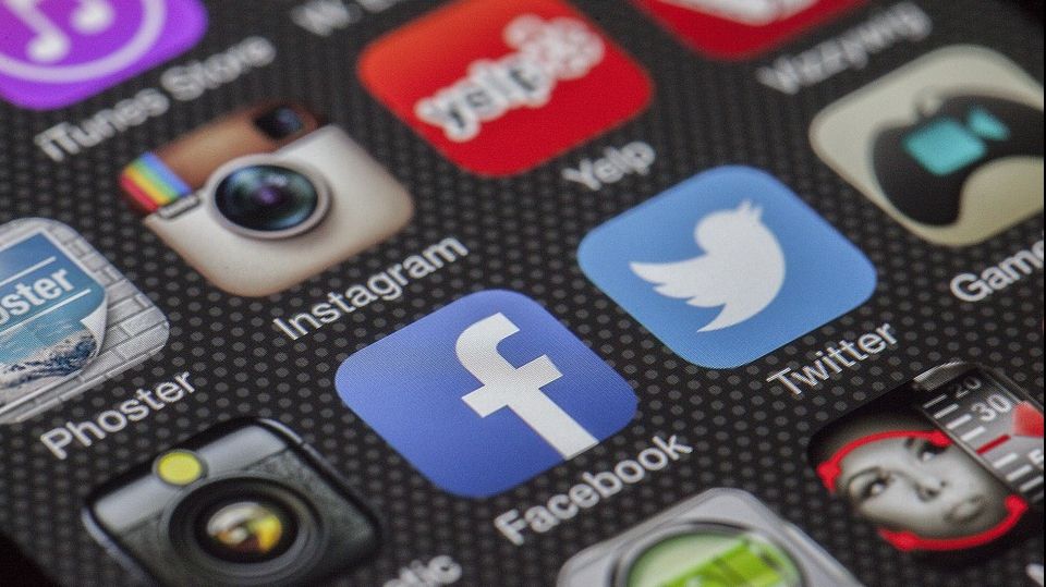 Schimbări majore la Facebook, Twitter, Google. Anunțul făcut de președintele Comisiei Europene