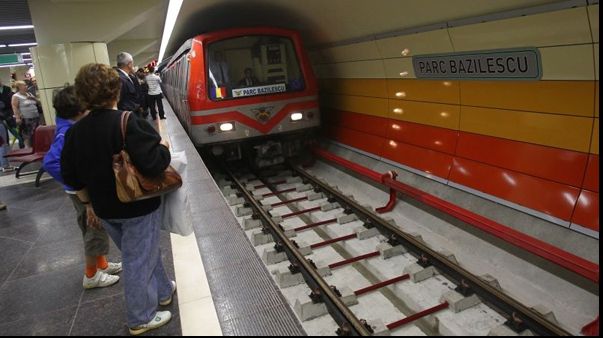 Haos la metroul București. Circulaţie dificilă pe Magistrala 3  