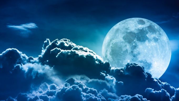 Luna plină Taur, 24 octombrie. Influență nefastă asupra zodiilor. Cum să te fereşti