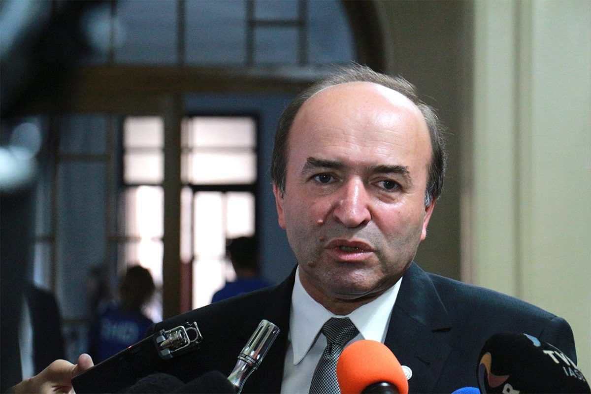Toader, despre modificările din OUG pentru legile justiţiei. Ministrul poate sesiza I. Judiciară