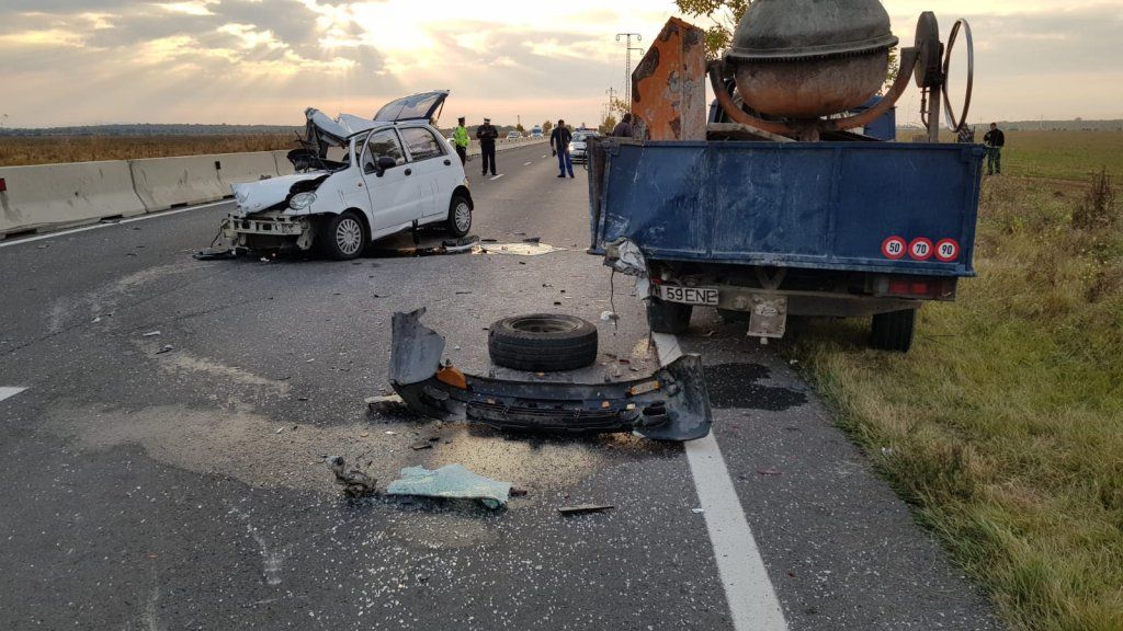Accident îngrozitor pe DN1: două femei și-au pierdut viața 