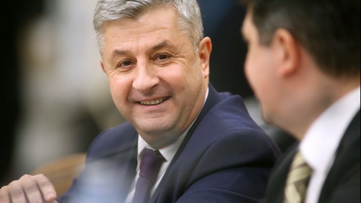 Dezvăluiri incendiare. Pe cine vrea să scape Iordache cu amnistia şi graţierea. Nu doar pe Dragnea