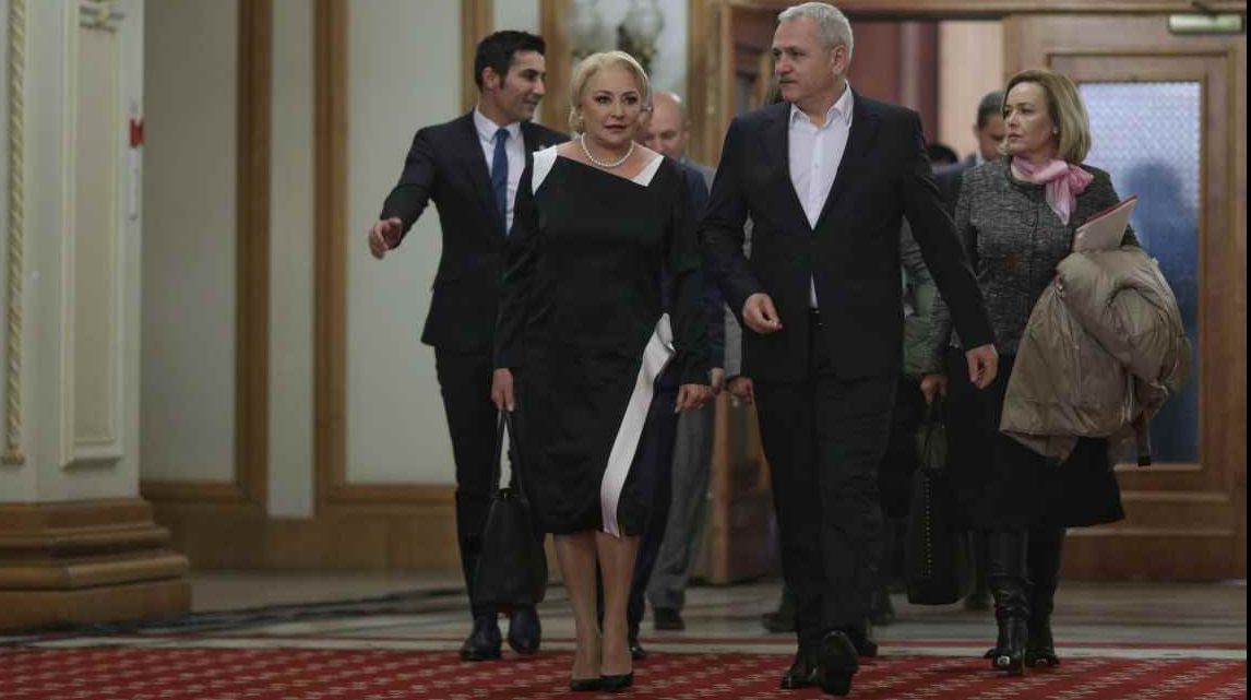 Dragnea a dinamitat bugetul pe 2019 ca să-și țină baronii aproape 