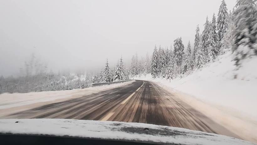 Accident cumplit în Sinaia. Patru răniți