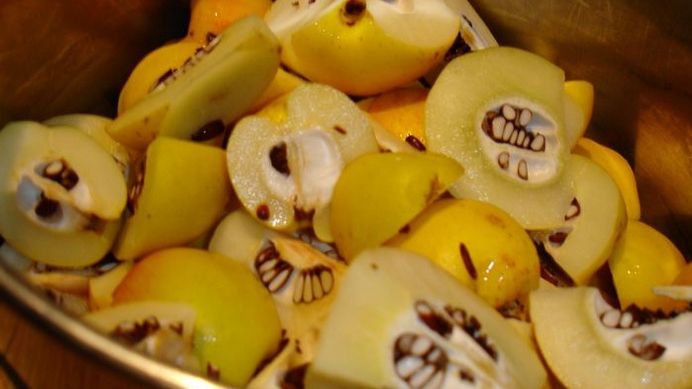 Fructele de toamnă care ard grăsimile. Dieta care te slăbeşte cu 10 kg