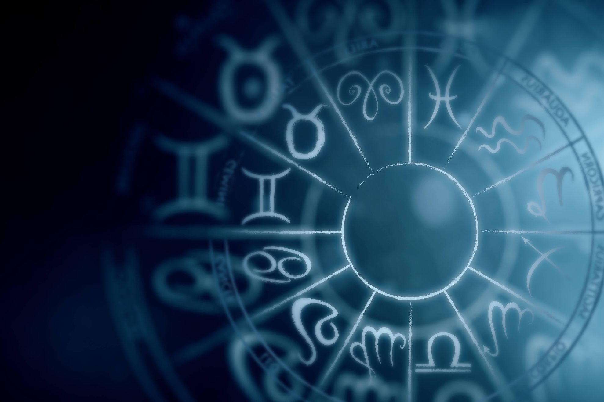HOROSCOP. Ce ne-au pregătit astrele în primul weekend cu zapadă