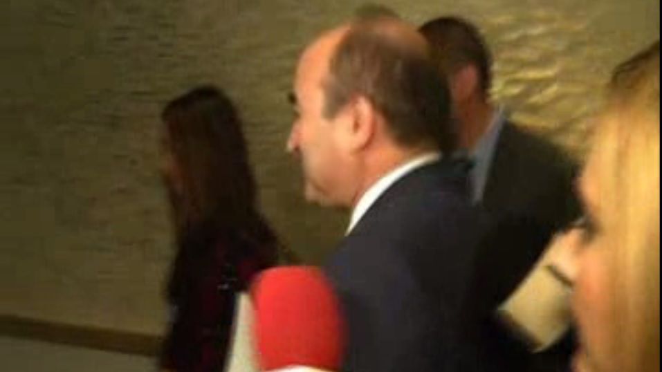 Tudorel Toader le-a întors spatele jurnaliștilor. Vezi reacția!