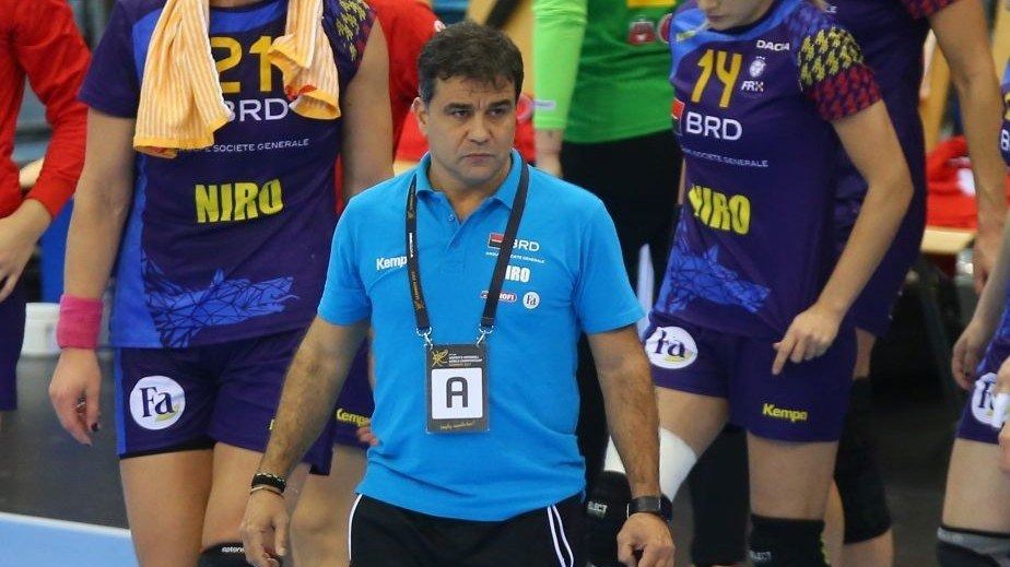 Selecționerul Ambros Martin, susținut de jucătoare! “Nu poate face magii”