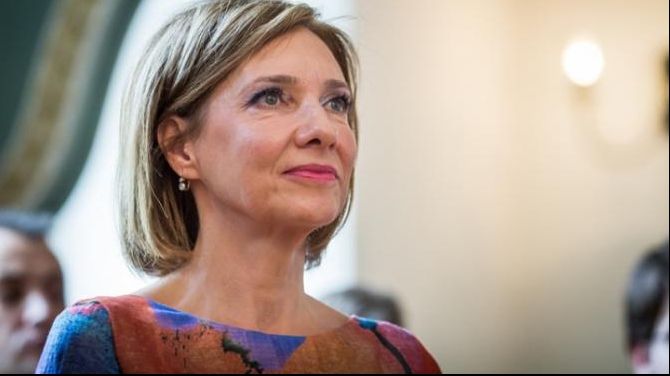 Surse: Carmen Iohannis, audiată în secret