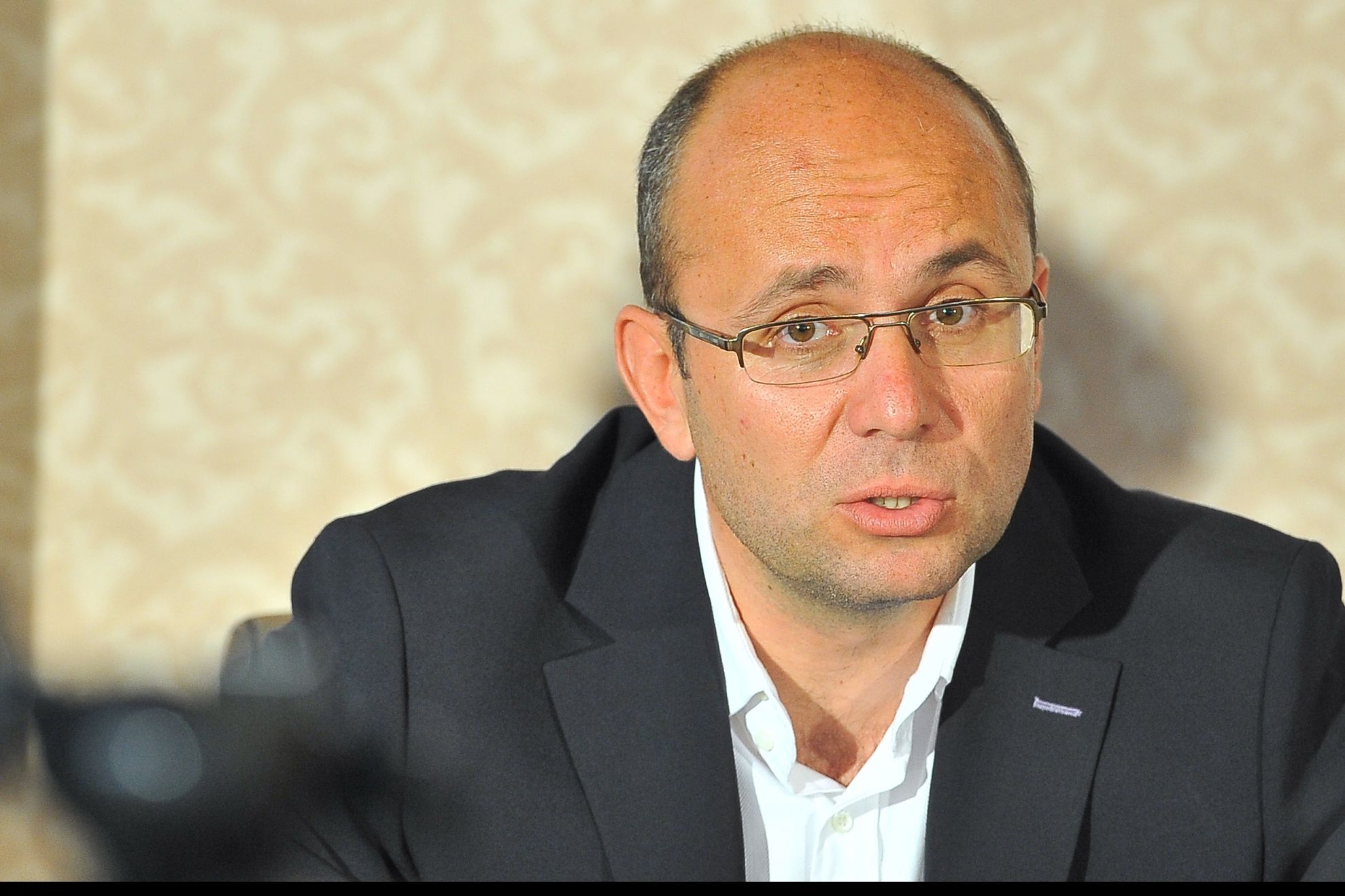Cozmin Guşă: Vom deveni comicii Europei, odată cu preluarea preşedinţiei UE