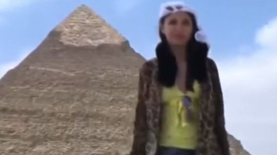 Scandalul care revoltă lumea! Au filmat scene nud într-un loc sacru