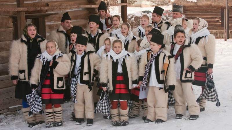 Românii sărbătoresc Crăciunul - tradiții, obiceiuri și superstiții