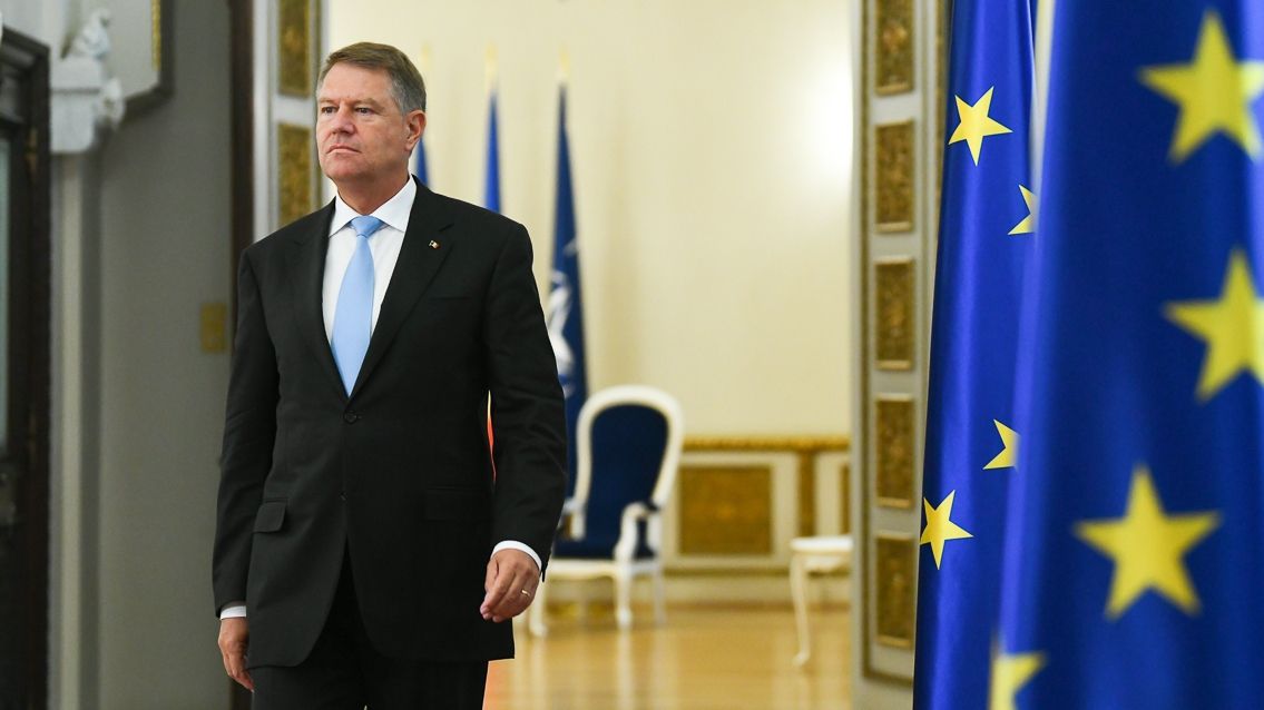 Iohannis despre moțiune:"Ar fi păcat să se reunțe la ea"