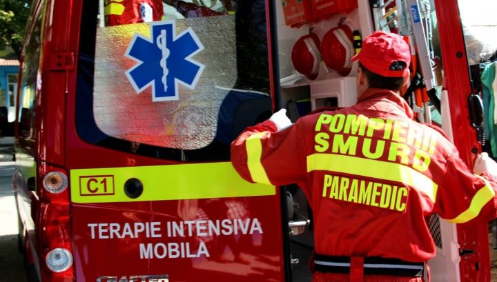 Accident grav la Arad: 6 victime, după ce două mașini s-au ciocnit