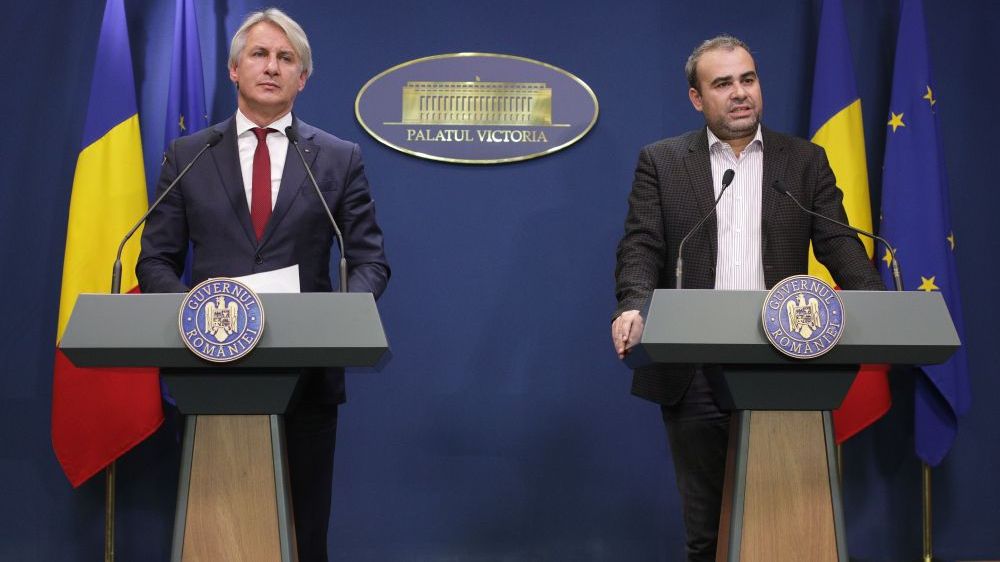 Primarii iau cu asalt Palatul Victoria. "Auzim în fiecare seară la TV că economia duduie"