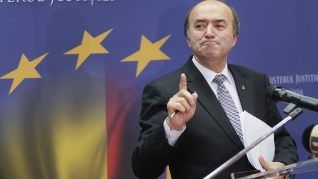 Ordonanța lui Toader, aruncată în aer de o decizie CEDO din urmă cu 4 ani. Ce spune ministrul