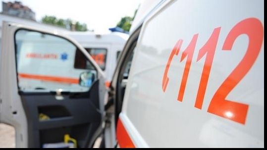 Accident grav pe centura Capitalei. Au ieşit cu bolidul de lux 