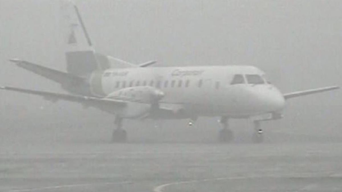 Două curse anulate pe Aeroportul Sibiu din cauza ceții