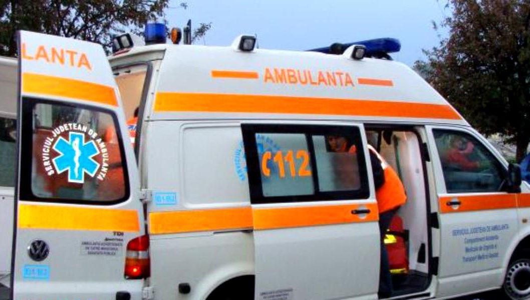 O femeie moartă de mai multe zile, găsită în casă, alături de fiica sa de trei ani, la Constanţa