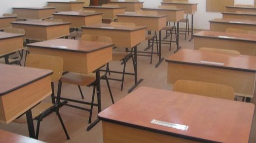 O universitate din România trece la cursuri online 