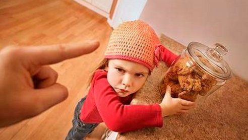 Ce poți să faci dacă cel mic spune mereu “NU!”