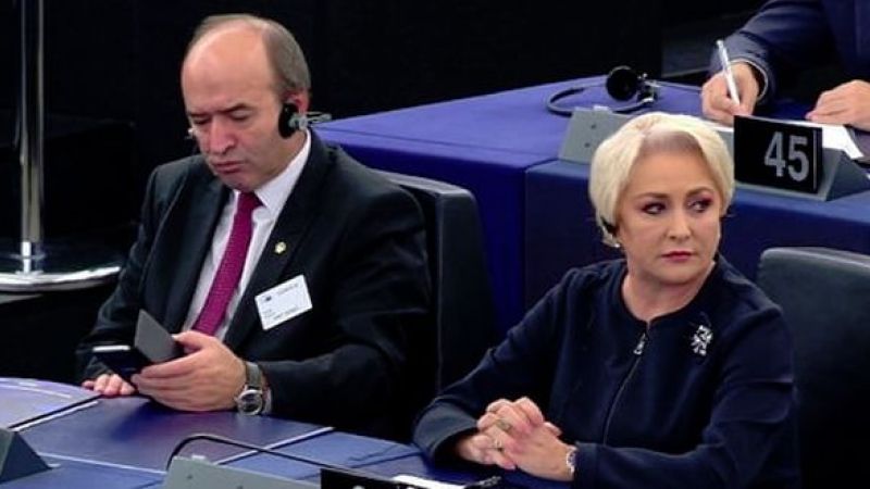 Dăncilă îl bagă în ședință pe Toader, din cauza recursului recompensatoriu