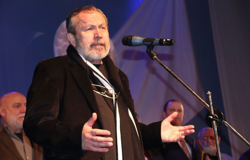 L-au sărbătorit pe Eminescu de nu mai puteau recita poeziile pe scenă (VIDEO)