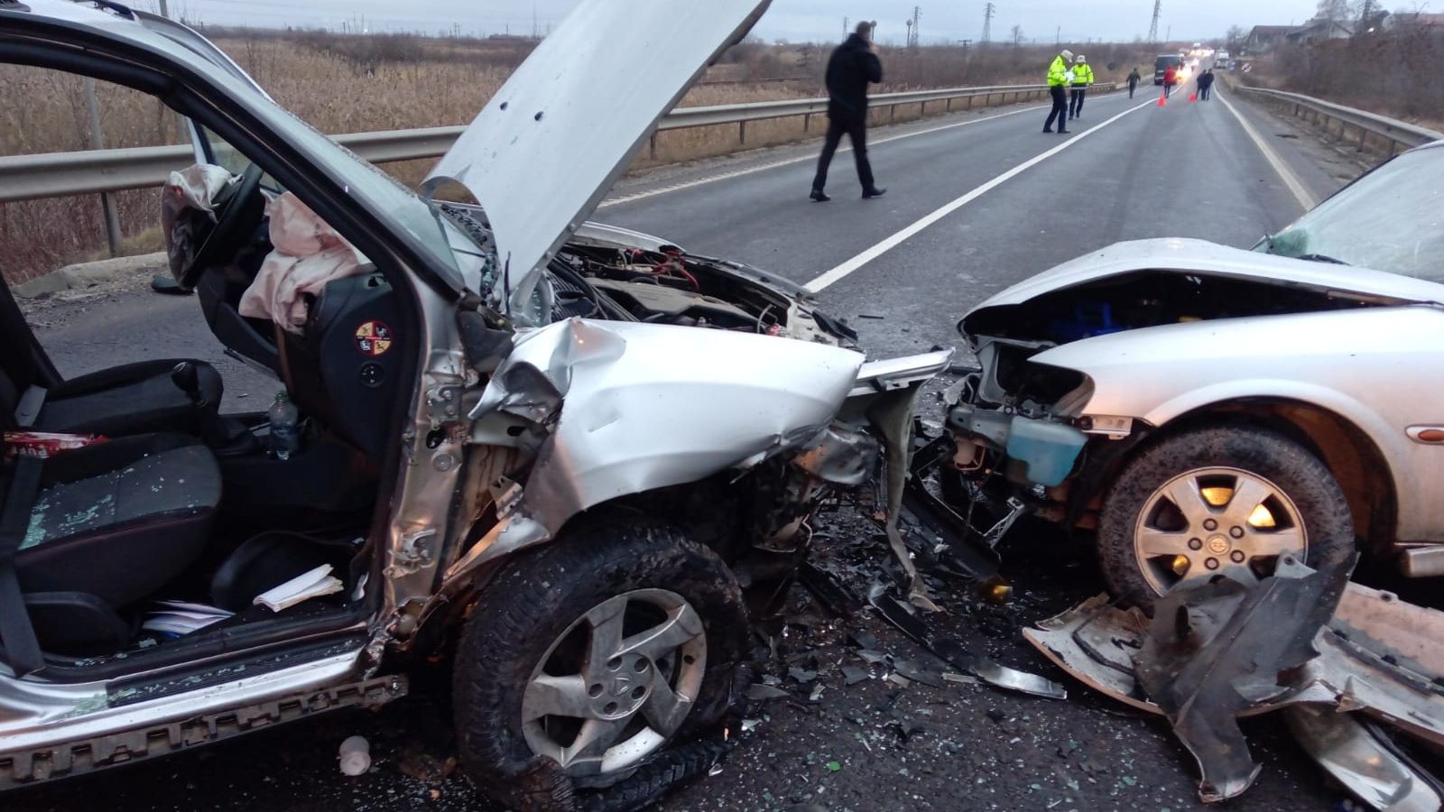 Accident rutier grav cu cinci victime, pe DN 1. Trafic blocat
