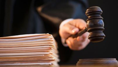 Primul proces reluat după decizia CCR privind protocoalele cu SRI