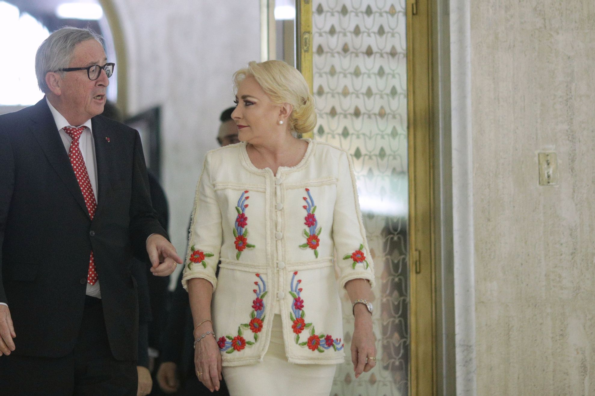 Ce a mâncat Juncker la meniul "prinților" de la Guvern