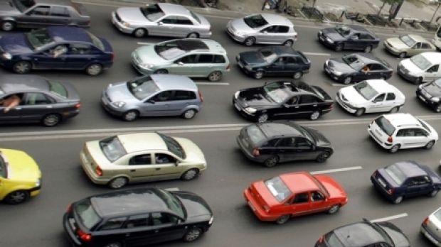Comerțul cu autovehicule, pe plus în primele 11 luni din 2018