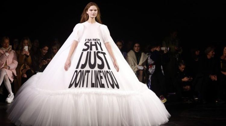 Colecția de modă inspirată de cele mai populare meme-uri