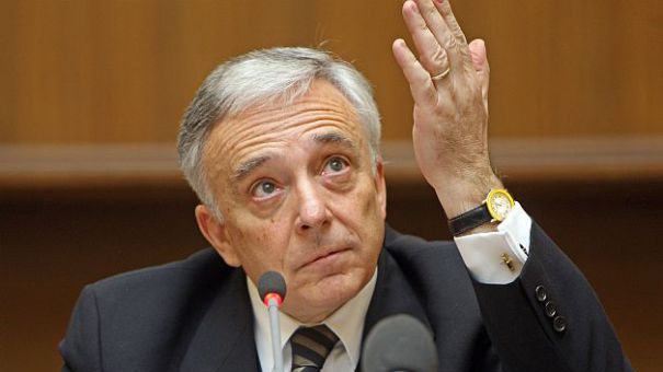Isărescu discută "ordonanța lăcomiei" cu Guvernul pe 4 februarie