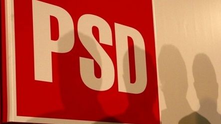 PSD, reacție la unison: trimite cazierele, dar îl reclamă pe Iohannis la CCR