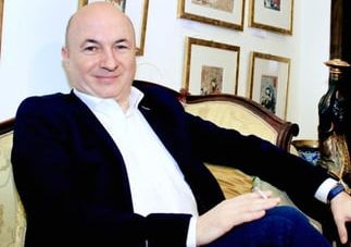 Codrin Ștefănescu: ”Klaus e fericit! “Mama cātușelor” nu candidează la prezidențiale”