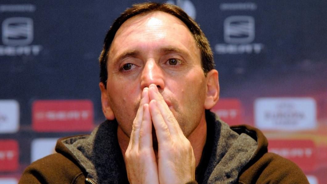 CFR Cluj şi-a dat afară antrenorul. UPDATE: L-au convins pe Dan Petrescu să revină
