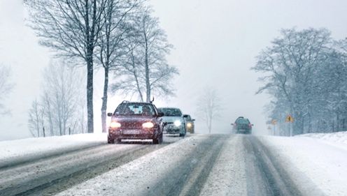 Mergea amărât prin frig, când o femeie a oprit mașina. De atunci, viața i s-a schimbat complet 