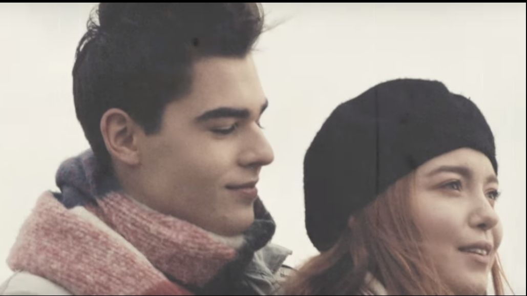 Ștefan Bănică și fiul său joacă în același videoclip: "Pana la cer". Vezi clipul!