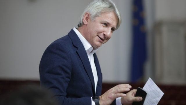 Teodorovici pregătește o nouă ordonanță privind Pilonul II de pensii