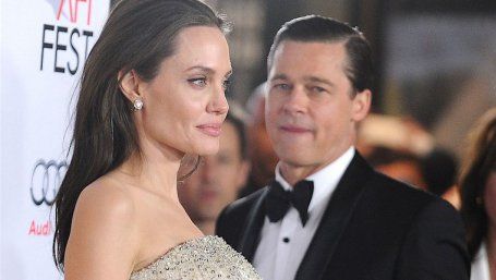 Angelina Jolie, tot cu Brad Pitt. Dovada